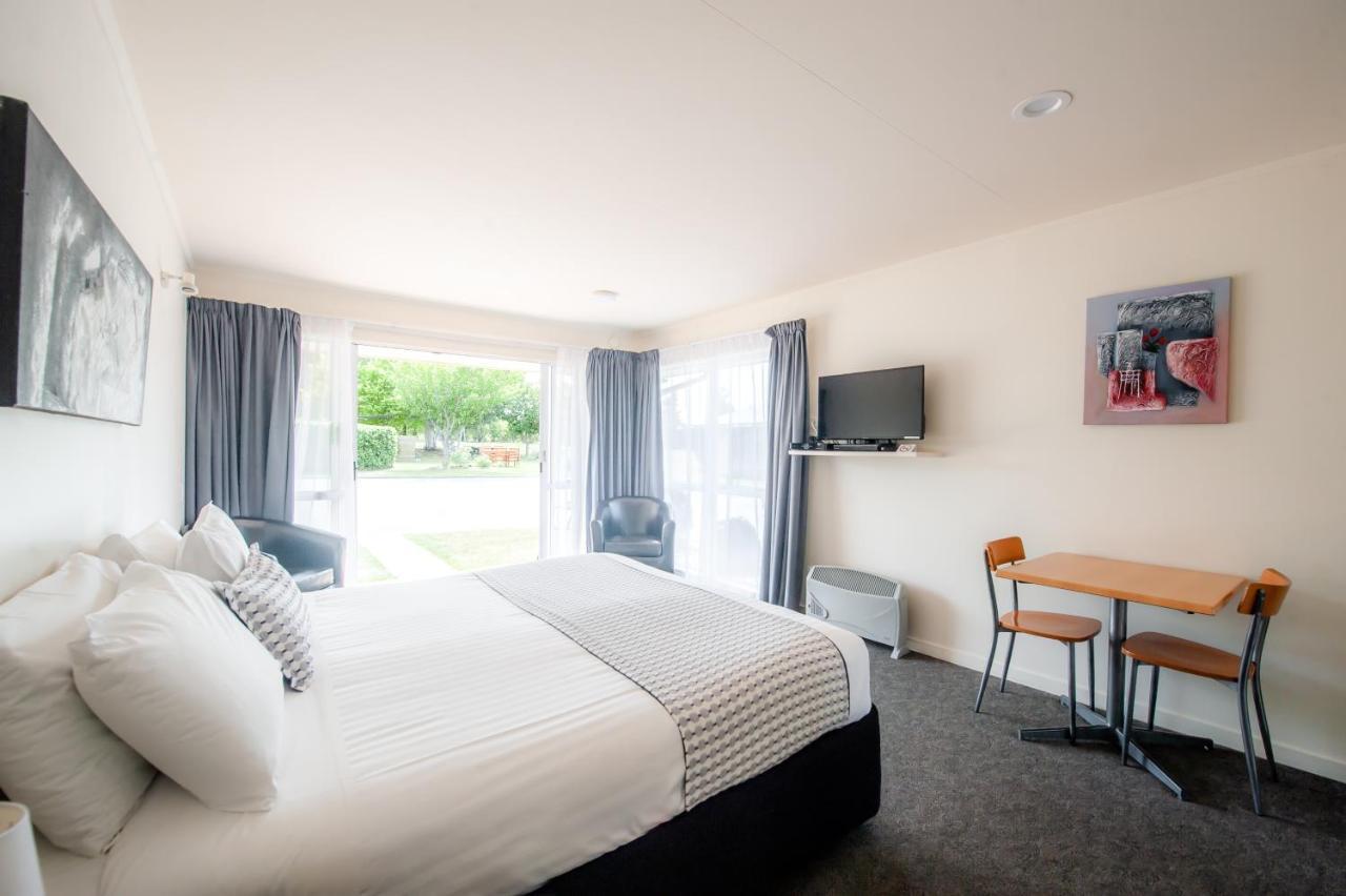 Lake Dunstan Motel Cromwell Dış mekan fotoğraf