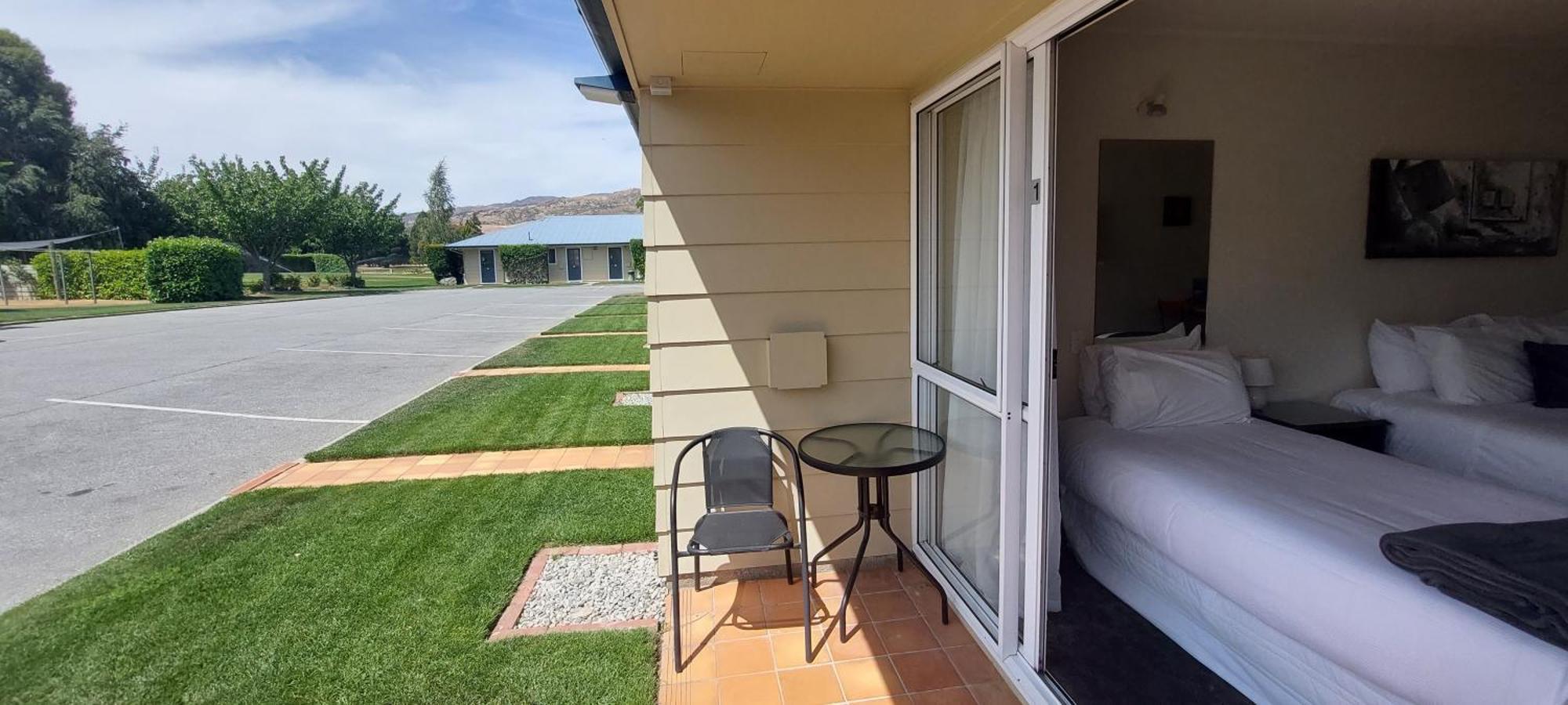 Lake Dunstan Motel Cromwell Dış mekan fotoğraf